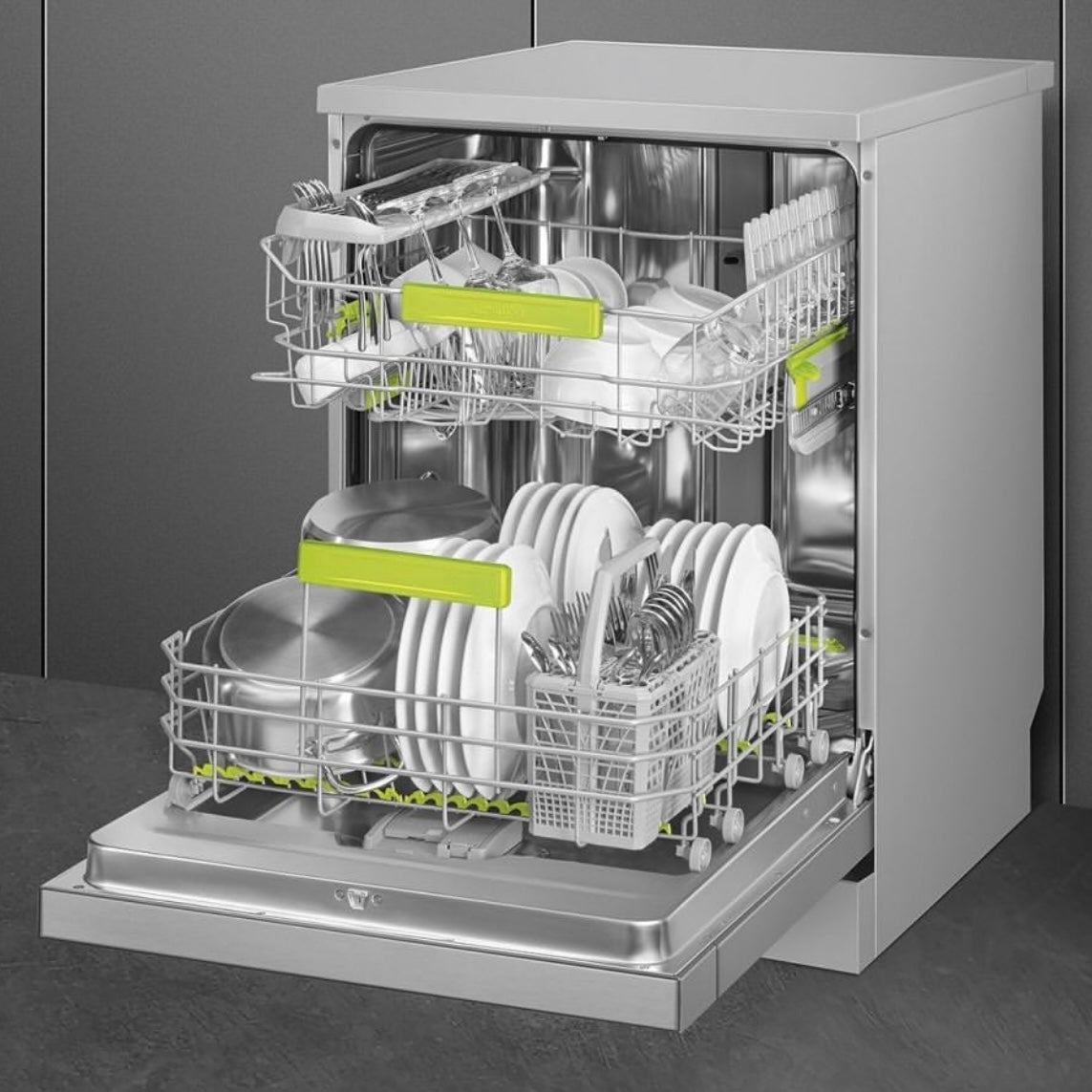 SMEG: Lavastoviglie libera installazione